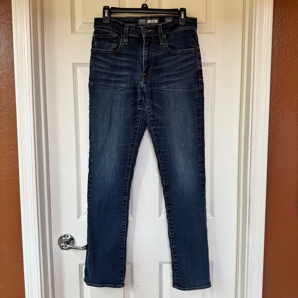 Men's Buckle BKE Jake Medium Wash Straight Leg Blue Jeans Size 30R 31” Inseam